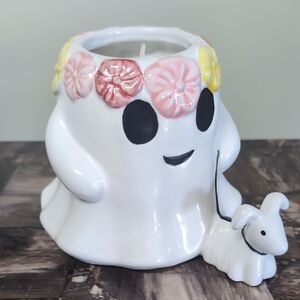 Cupcakes And Cashmere Girl Ghost Walking Dog Candle, Pumpkin Patch Scented 🎃
